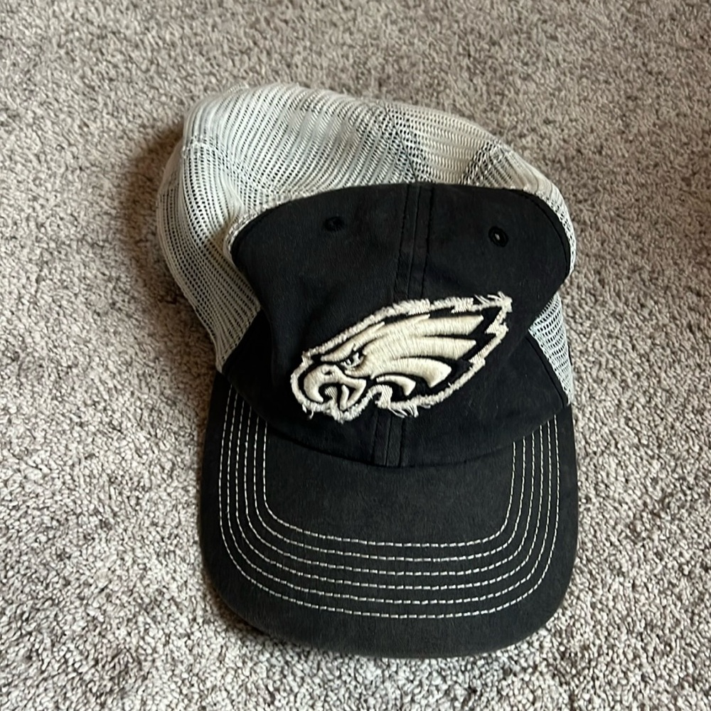 Men’s Philadelphia Eagles Distressed Hat